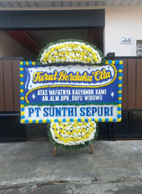 Papan Bunga Duka di Singkep Selatan